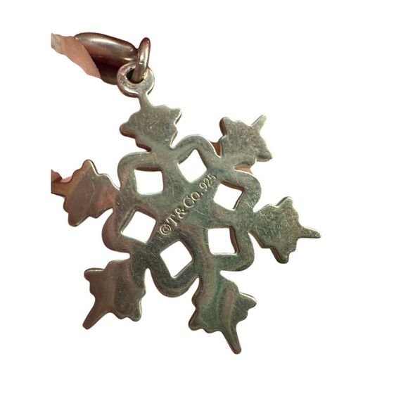 Tiffany & Co Sterling Silver Snowflake Charm Winter Holiday Christmas Pendant - Picture 2 of 3